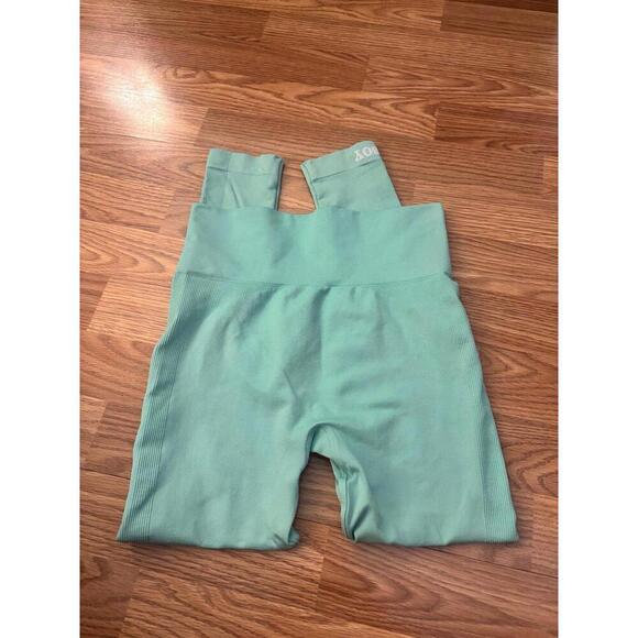 Playboy By PacSun Seamless Leggings Size Medium - Picture 2 of 10